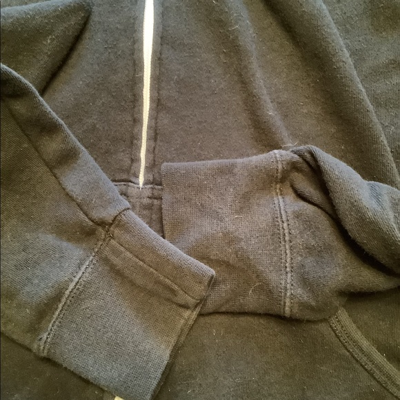 The Reggae band “The Green” hoodie size M black with white lettering. RARE ! - Picture 10 of 14